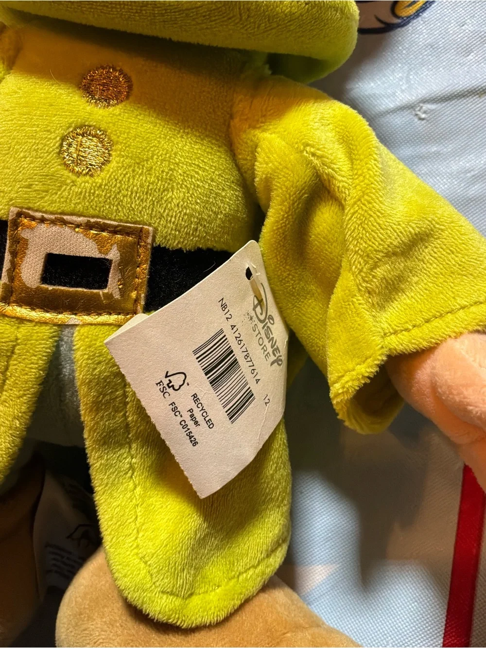 Disney parks Snow White and the seven dwarf dopey plush preowned w/tags